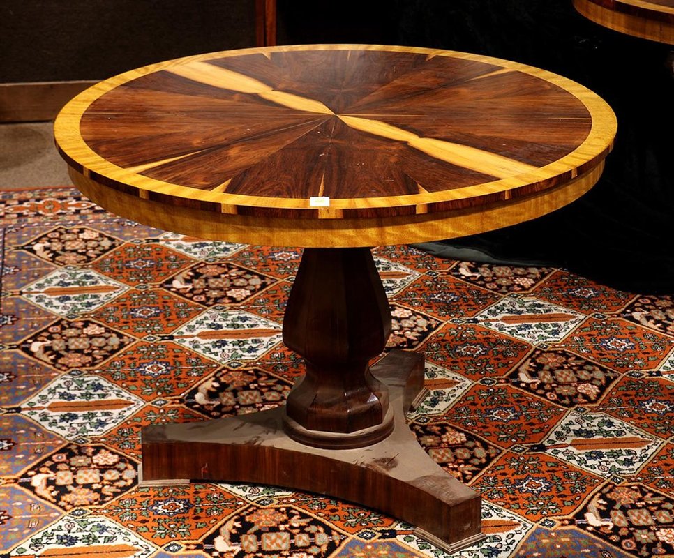 Round Regency style center table with wood inlaid top