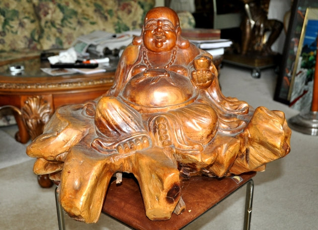 Burlwood carved laughing Buddha (Hotai) sculpture