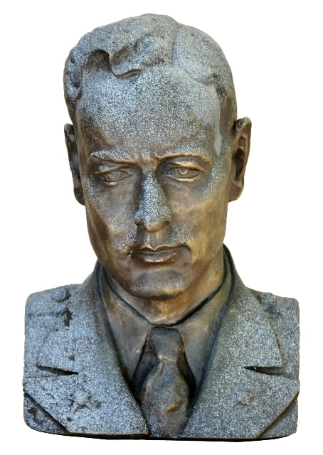 Bronze bust of a military general