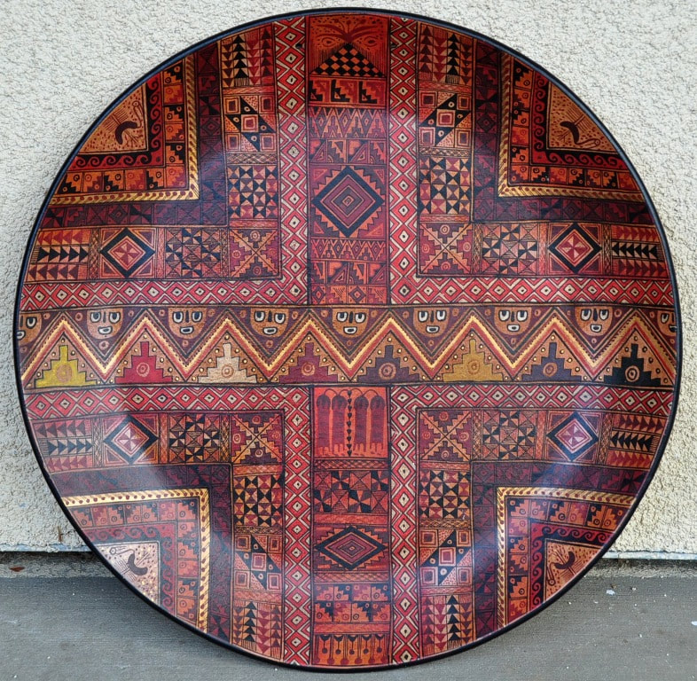 Large hand painted Pisac pottery terracotta charger/plate from Peru 