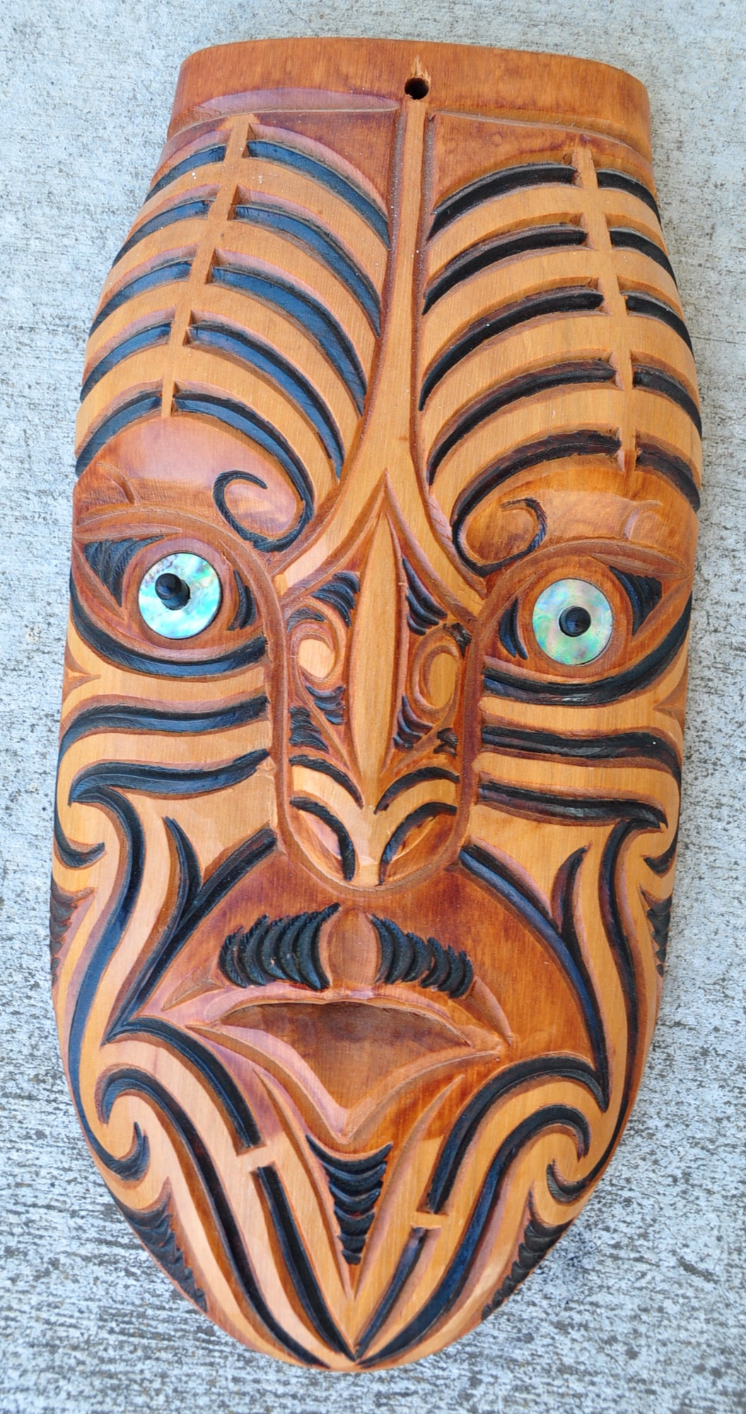 Maori carved wooden mask