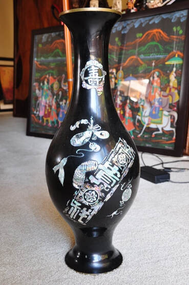 Large Korean lacquer vase with mother of pearl inlay artwork