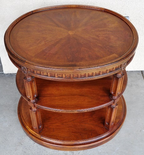 Thomasville oval multi-tiered wooden end table