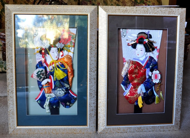 Pair of Japanese 3D geisha dolls in shadowboxes
