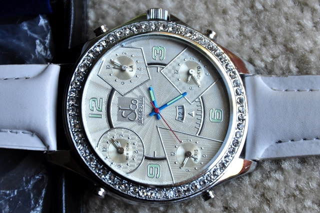 Replica Jacob & Co five time zone diamond watch-silver